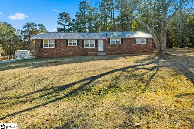 $239,900 | 144 Cloverhill Drive, Anderson, SC 29624