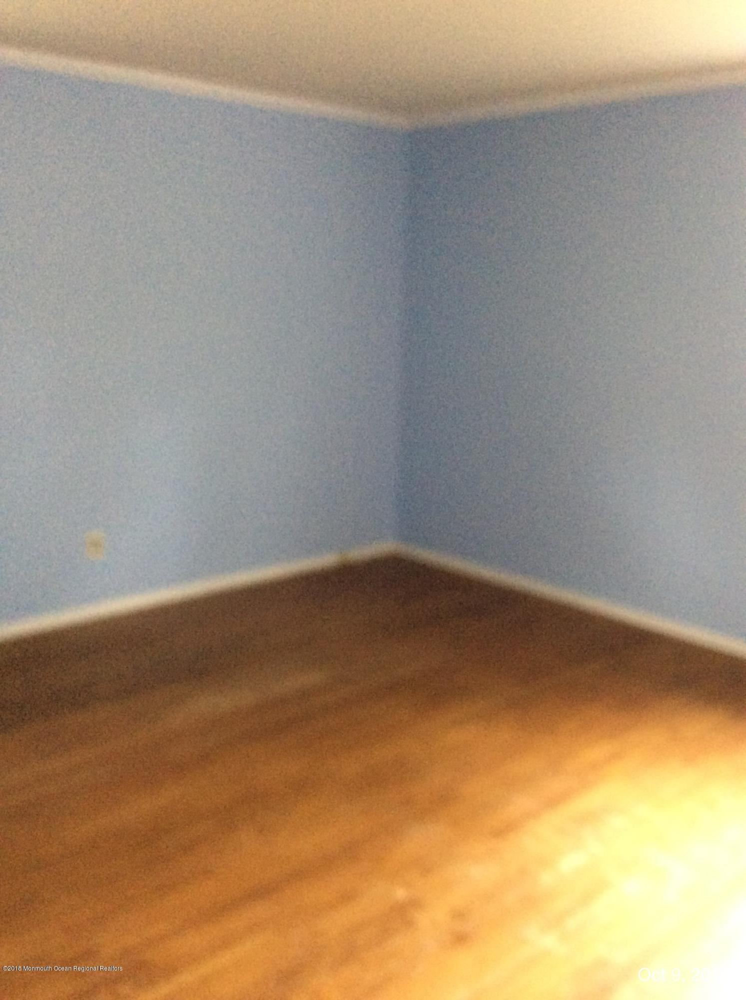 16 Ramon Boulevard Freehold, NJ 07728 - Photo 16 of 36 7B698013-FEB6-4CF7-8790-3D949E92470C