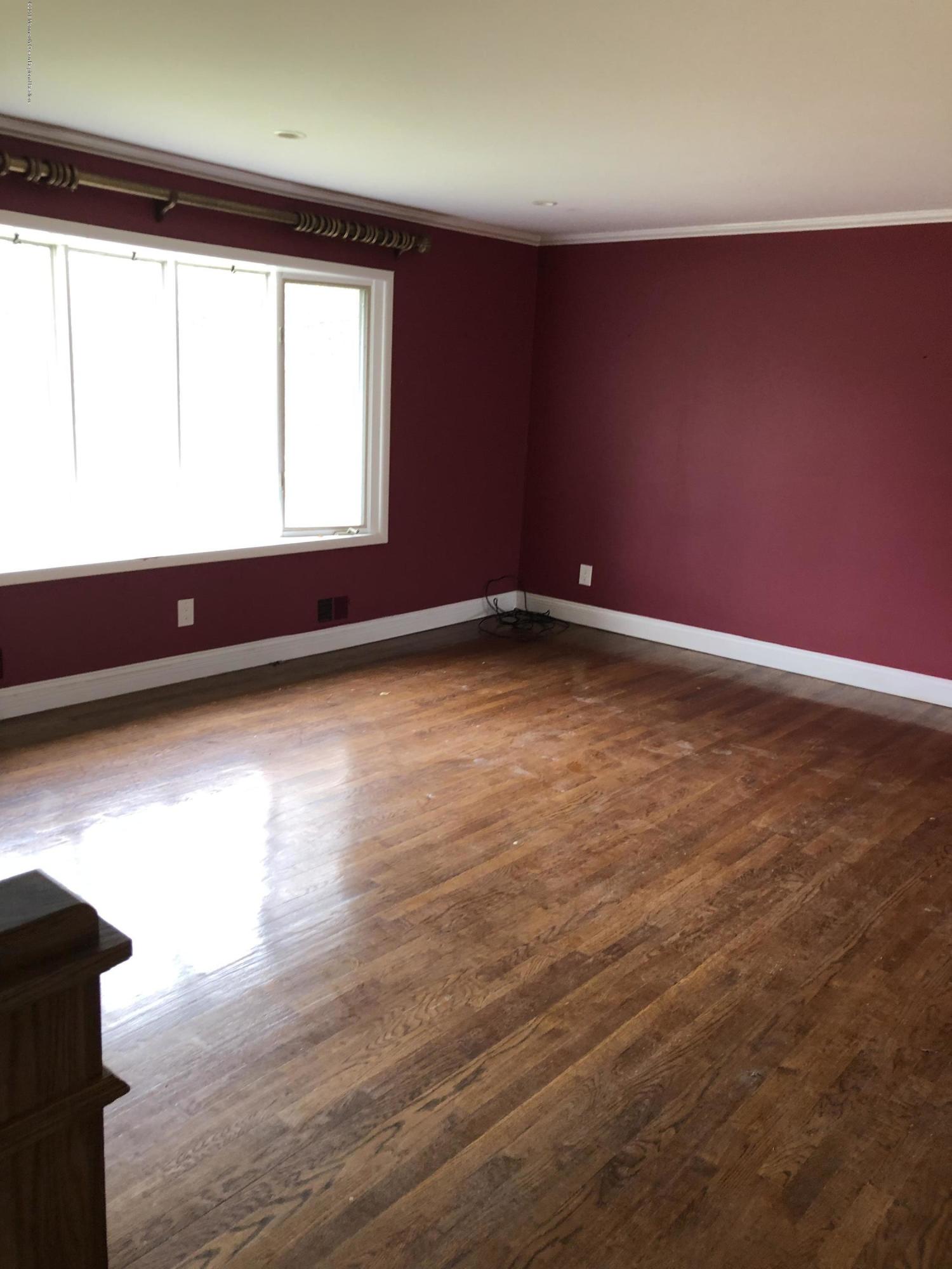 16 Ramon Boulevard Freehold, NJ 07728 - Photo 7 of 36 4B6135FA-1C7A-4F2F-BB2E-7EFCB4A7DC71