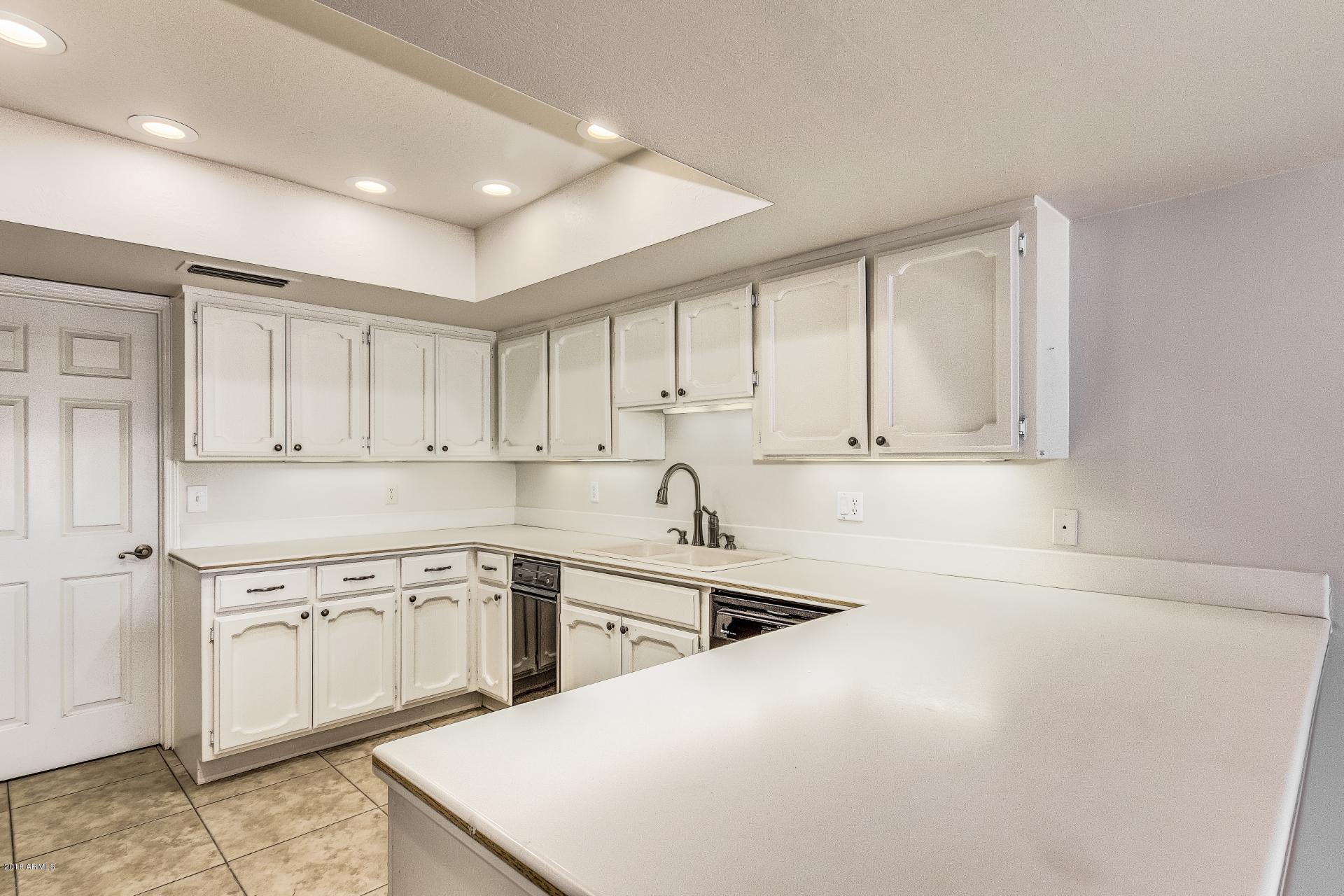 4446 East Camelback Road, Unit 114 Phoenix, AZ 85018 - Photo 59 of 61 Camelback Edit (7)