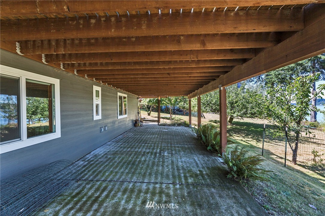 14301 Outer Bay Road Anderson Island, WA 98303 - Photo 28 of 40 a view of porch with seating space