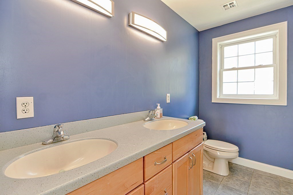 190 Foster Road Ashby, MA 01431 - Photo 17 of 20