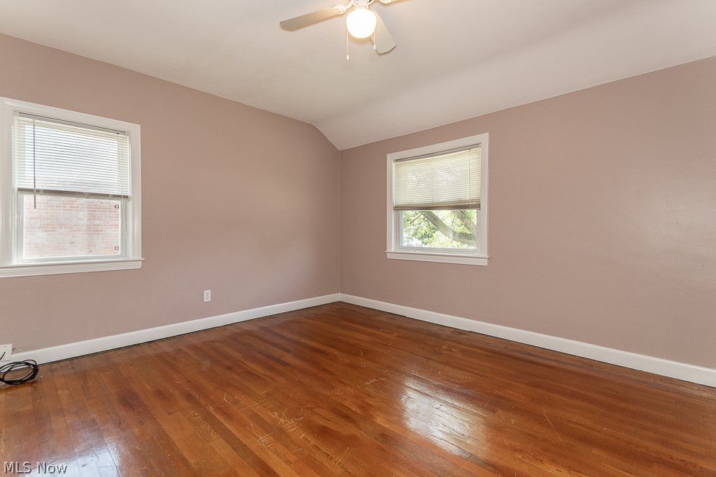 1567 Overbrook Road Cleveland, OH 44124 - Photo 12 of 19