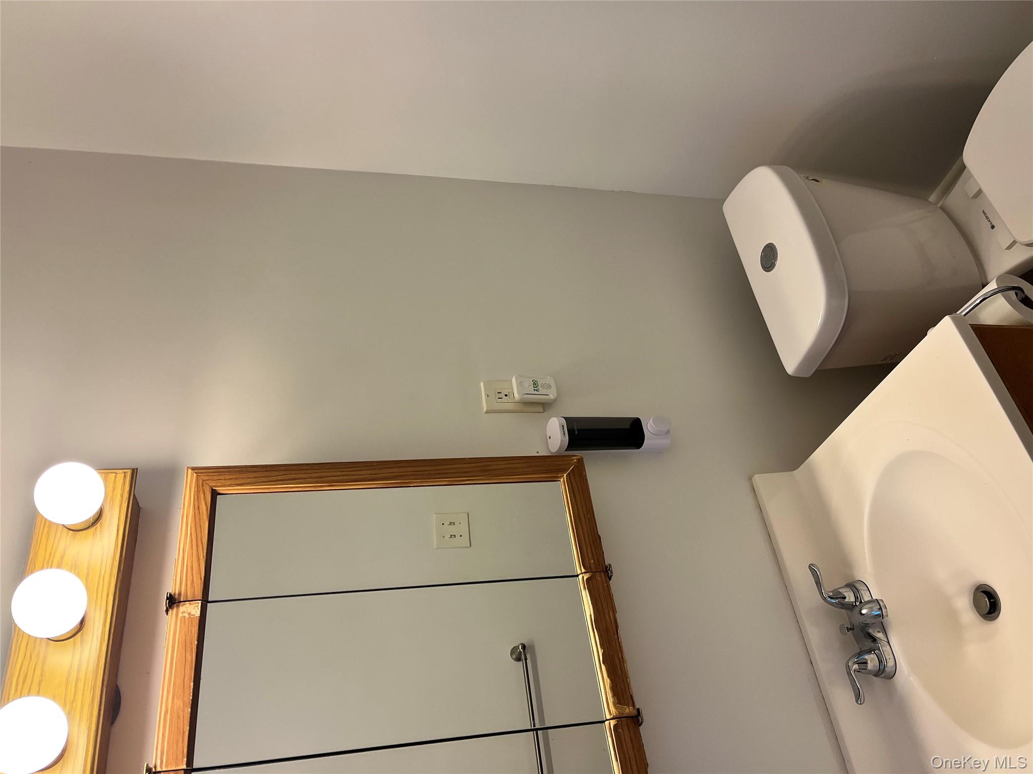 29 Pratt Street, Unit 2 New Rochelle, NY 10801 - Photo 7 of 12