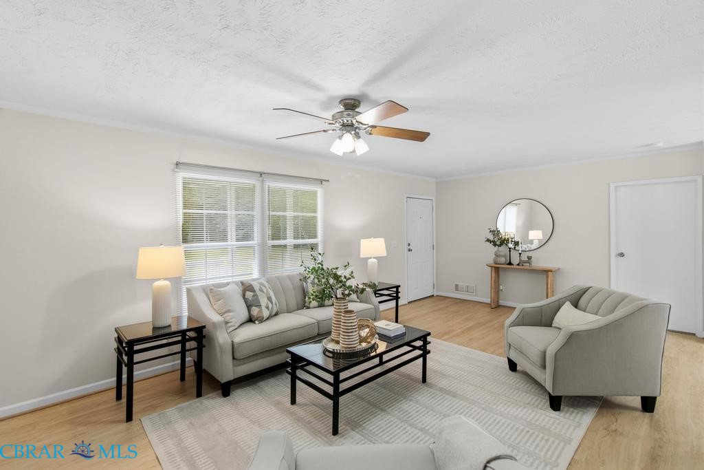 3864 Cappahosic Road Gloucester, VA 23061 - Photo 4 of 27