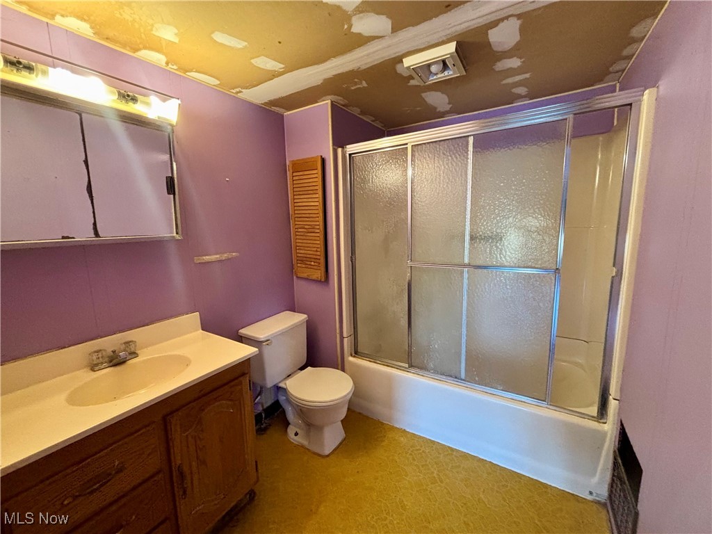 7292 Ceramic Road Roseville, OH 43777 - Photo 13 of 24