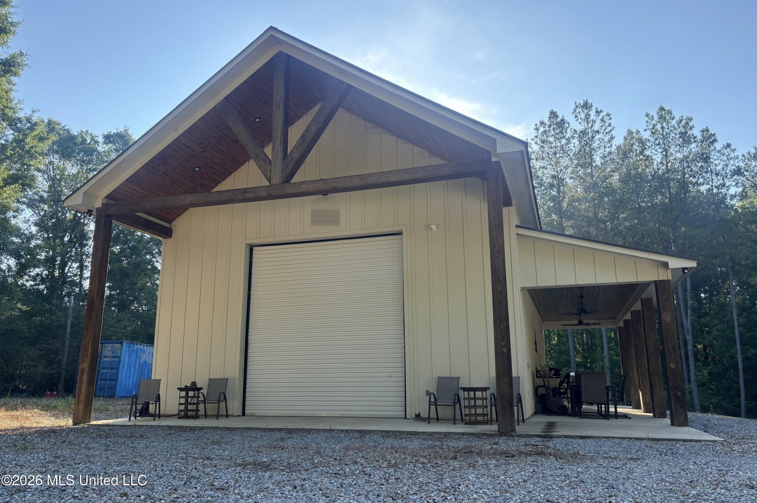 1359 Loring Rd Exd Camden, MS 39045 - Photo 4 of 91 Barn