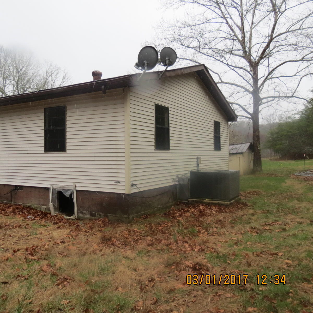 3355 Paint Rock Road Oneida, TN 37841 - Photo 8 of 30 IMG_0053