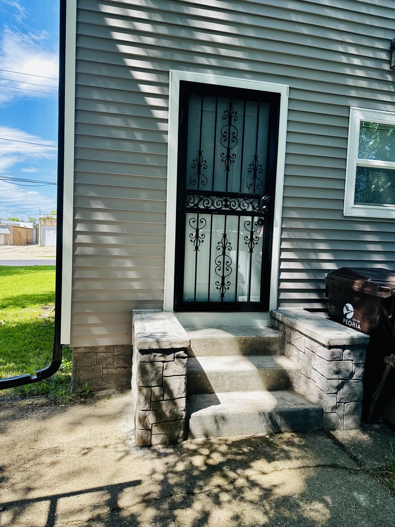 314 Spring Street Peoria, IL 61603 - Photo 36 of 38