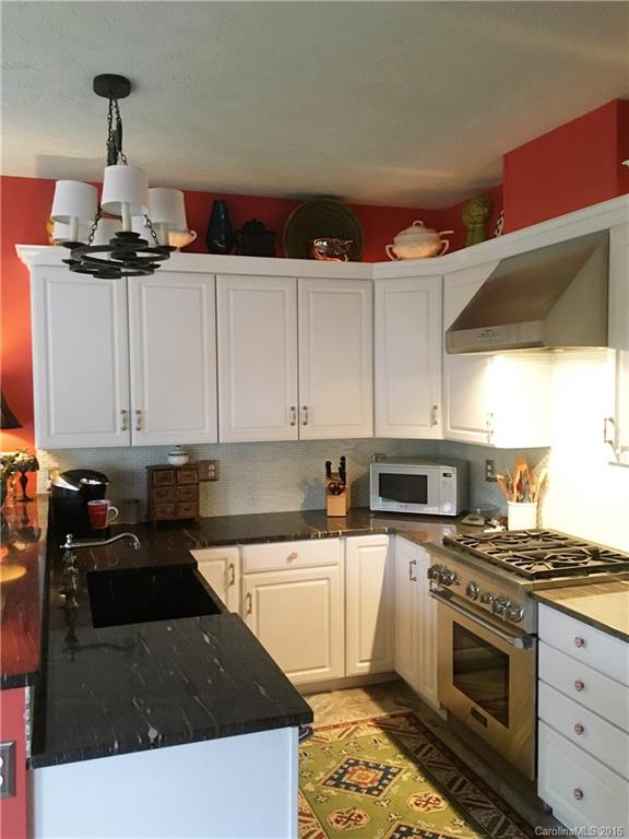 646 High Quarry Road, Unit 646 Hendersonville, NC 28791 - Photo 12 of 24 Gallery Image 12