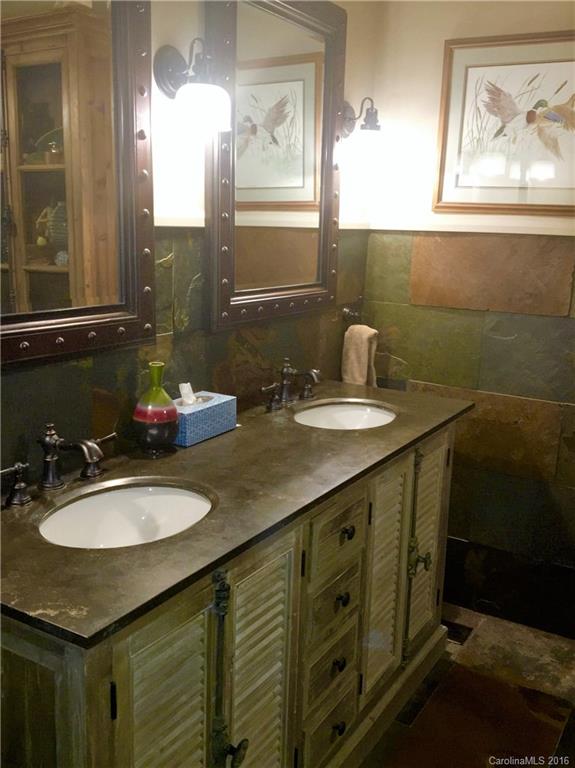 646 High Quarry Road, Unit 646 Hendersonville, NC 28791 - Photo 14 of 24 Gallery Image 14