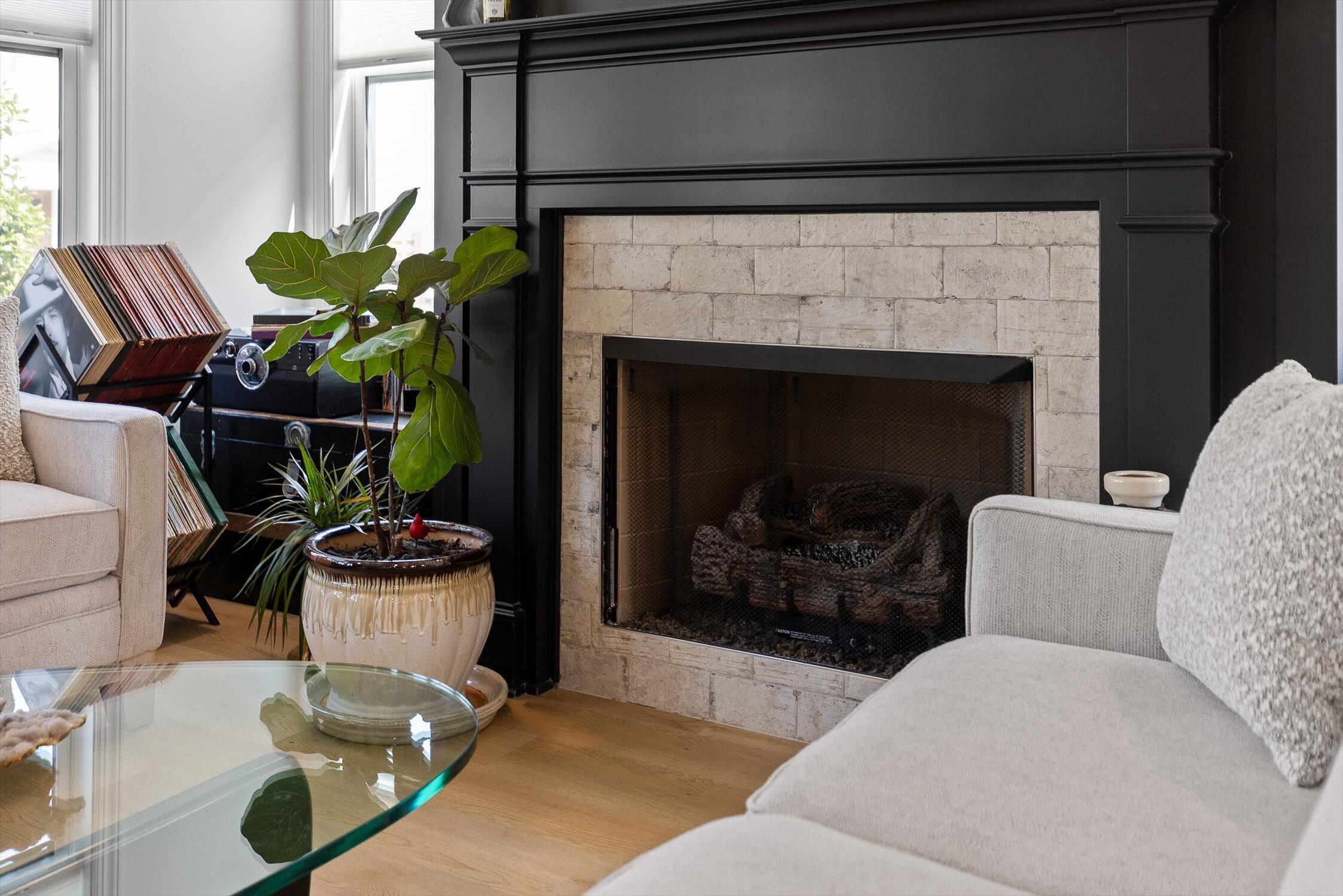 1531 Bowtie Road Chattanooga, TN 37421 - Photo 10 of 53 Fireplace