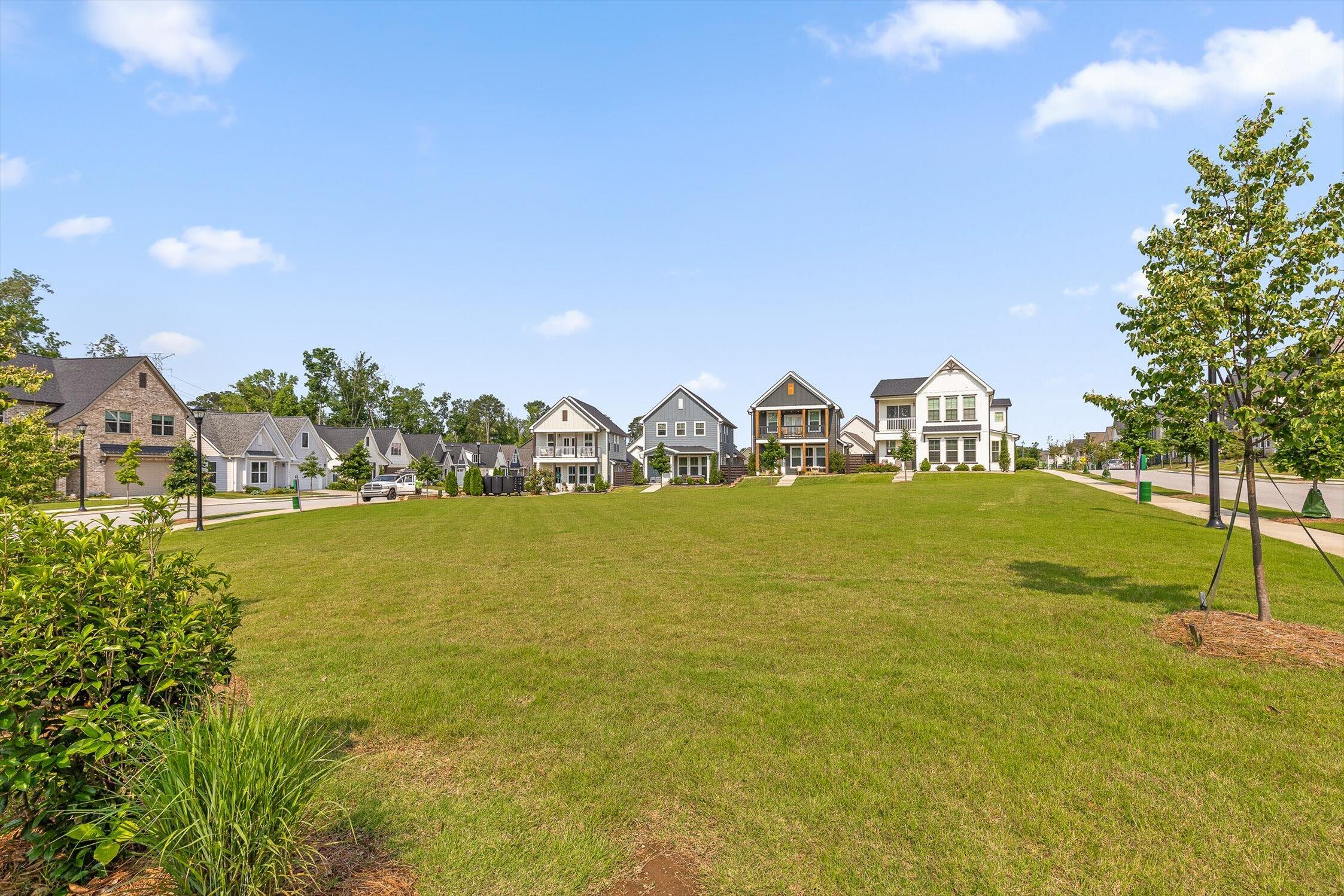 1531 Bowtie Road Chattanooga, TN 37421 - Photo 46 of 53 Neighborhood Park Space