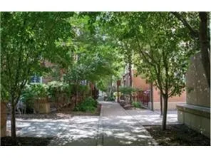 $2,400 | 575 North 1st Street, Unit 301, Minneapolis, MN 55401