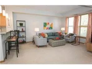 $2,400 | 575 North 1st Street, Unit 301, Minneapolis, MN 55401