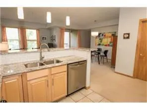 $2,400 | 575 North 1st Street, Unit 301, Minneapolis, MN 55401