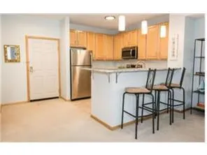 $2,400 | 575 North 1st Street, Unit 301, Minneapolis, MN 55401
