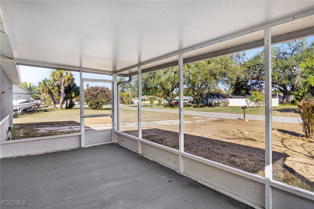 106 Stetson Street Lehigh Acres, FL 33936 - Photo 15 of 32