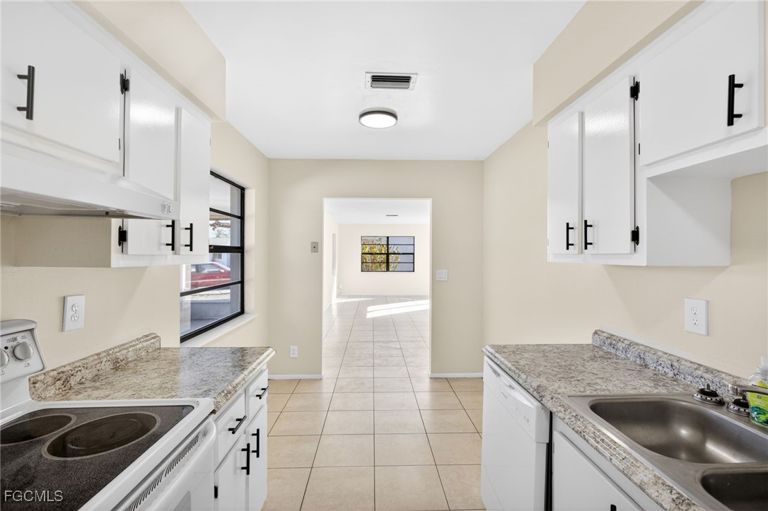 106 Stetson Street Lehigh Acres, FL 33936 - Photo 23 of 32