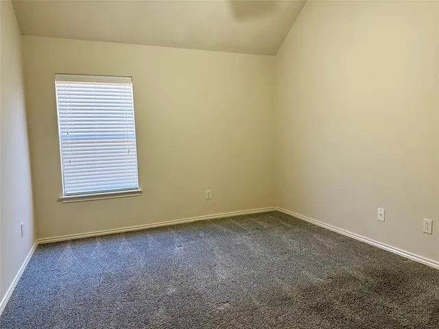 $2,500 | 2044 Shore Breeze Drive, Pearland, TX 77584