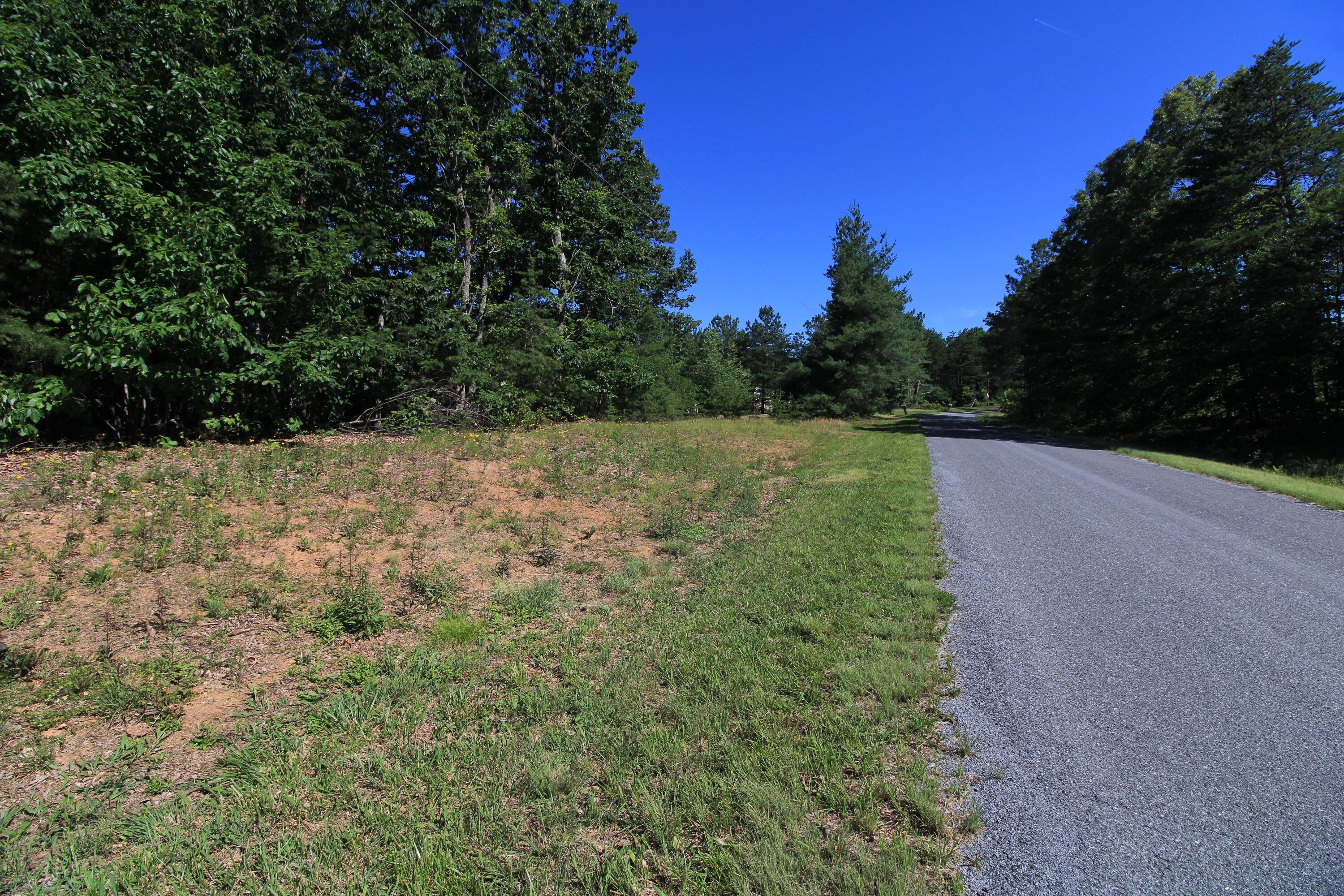 3685 Midway Road Gretna, VA 24557 - Photo 14 of 43 12