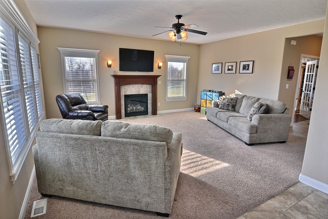 4195 Pfeifer Farm Road Lafayette, IN 47909 - Photo 2 of 36 Gallery Image 2