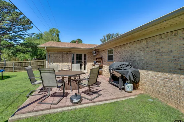 $319,000 | 100 Madison Drive, Longview, TX 75603