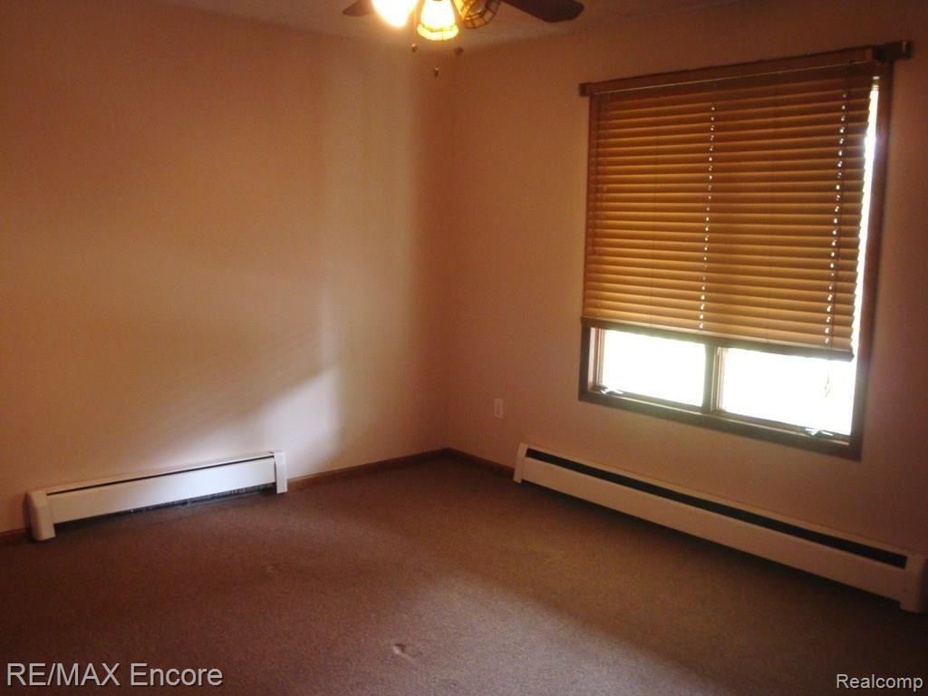 6968 Rattalee Lake Road Clarkston, MI 48348 - Photo 19 of 26