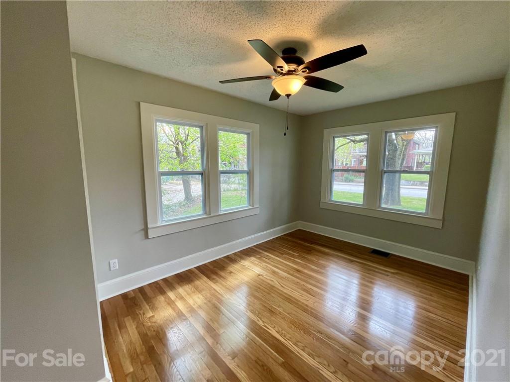 76 Brevard Road Asheville, NC 28806 - Photo 11 of 16 Gallery Image 11