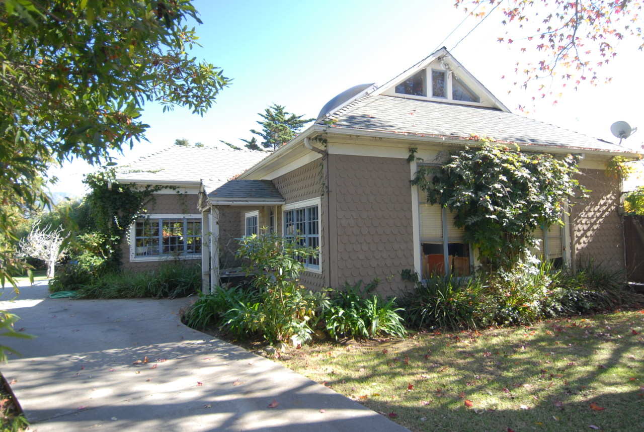 1385-1393 Danielson Road Montecito, CA 93108 - Photo 4 of 10 Entry view of 1385