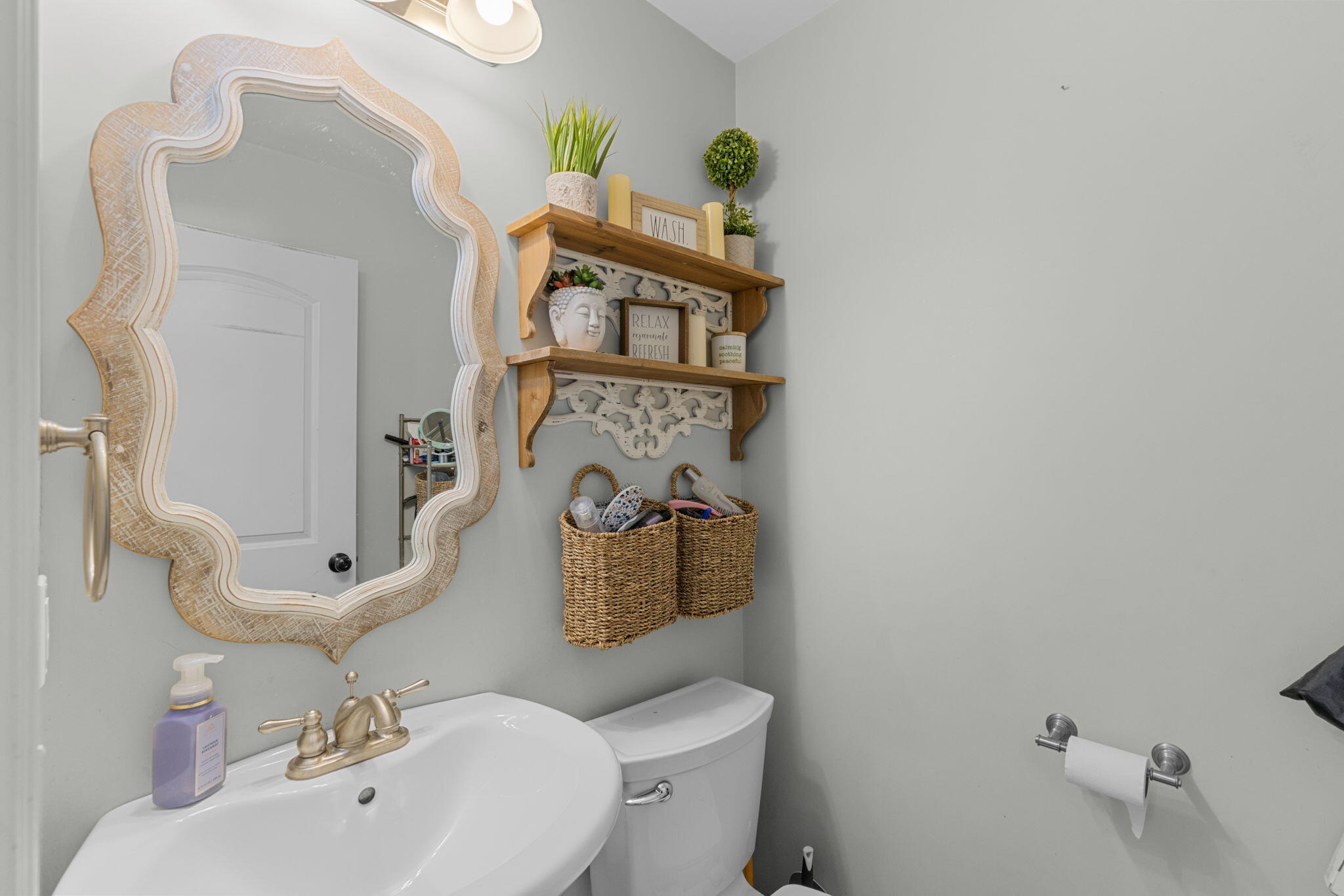 1597 Santuit-Newtown Road Cotuit, MA 02635 - Photo 6 of 30 13-web-or-mls-1597-santuit-newtown-rd