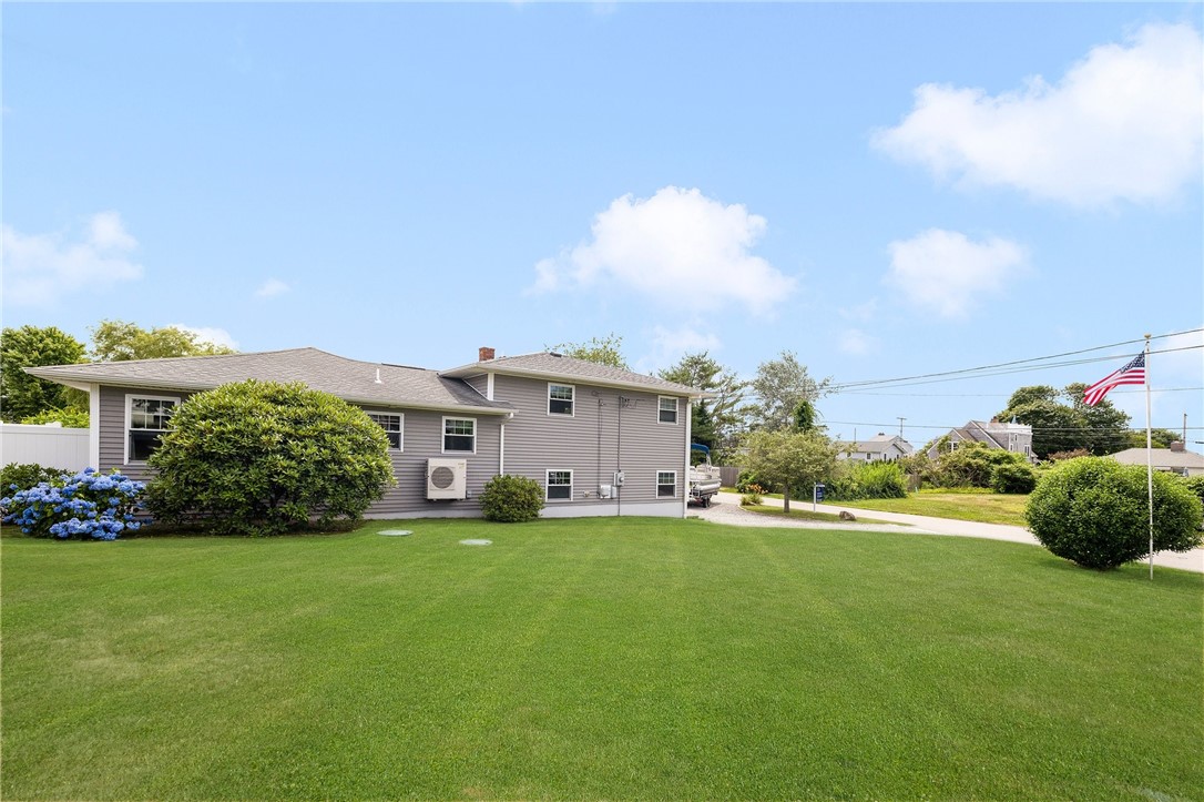 11 Scallop Shell Road Narragansett, RI 02882 - Photo 33 of 48