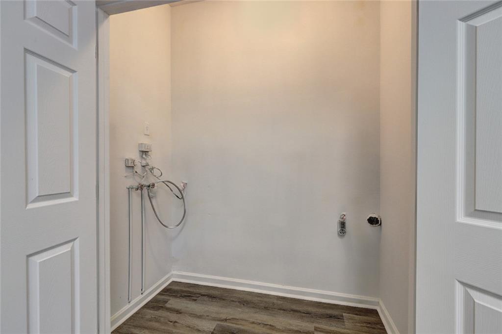 1061 Cone Road Forest Park, GA 30297 - Photo 6 of 11