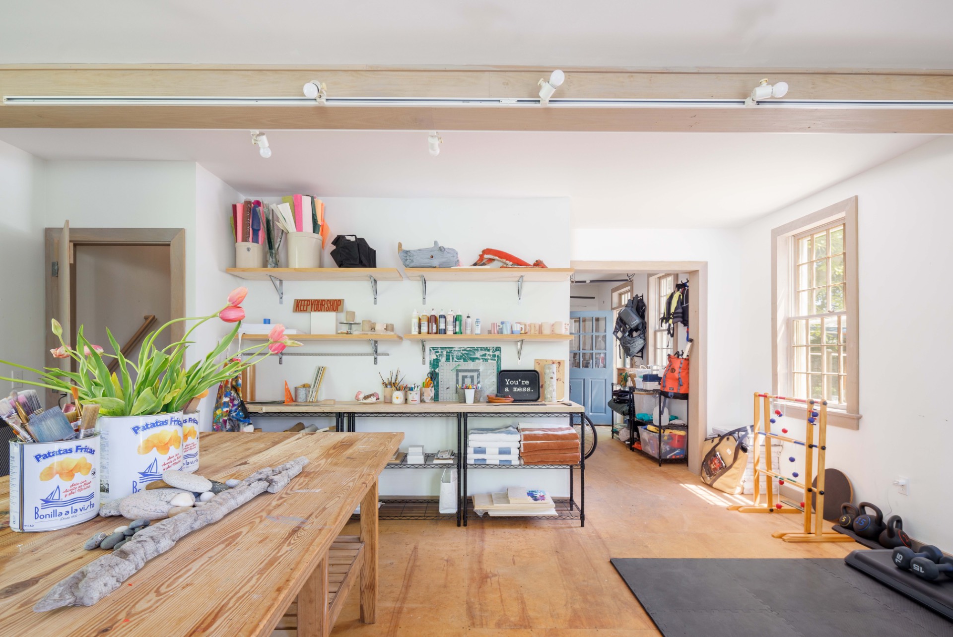 25825 Main Road Orient, NY 11957 - Photo 22 of 28 a living room with furniture and a potted plant