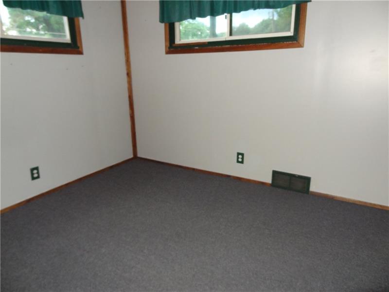 37 Lightcap Road Latrobe, PA 15650 - Photo 12 of 23 Gallery Image 12