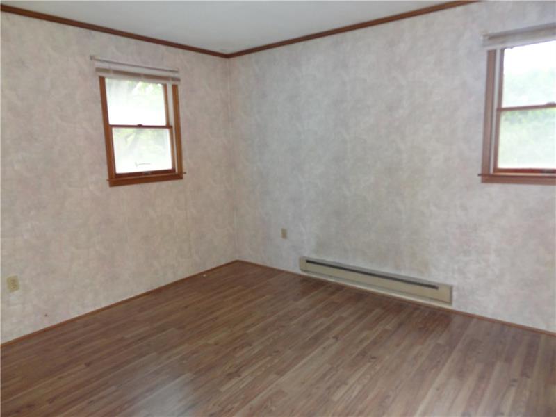 37 Lightcap Road Latrobe, PA 15650 - Photo 16 of 23 Gallery Image 16