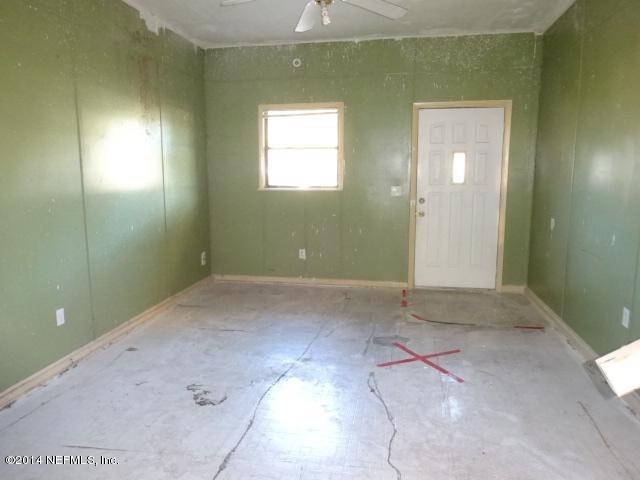 2608 Randy Road Jacksonville, FL 32216 - Photo 6 of 11 a view of a room with window