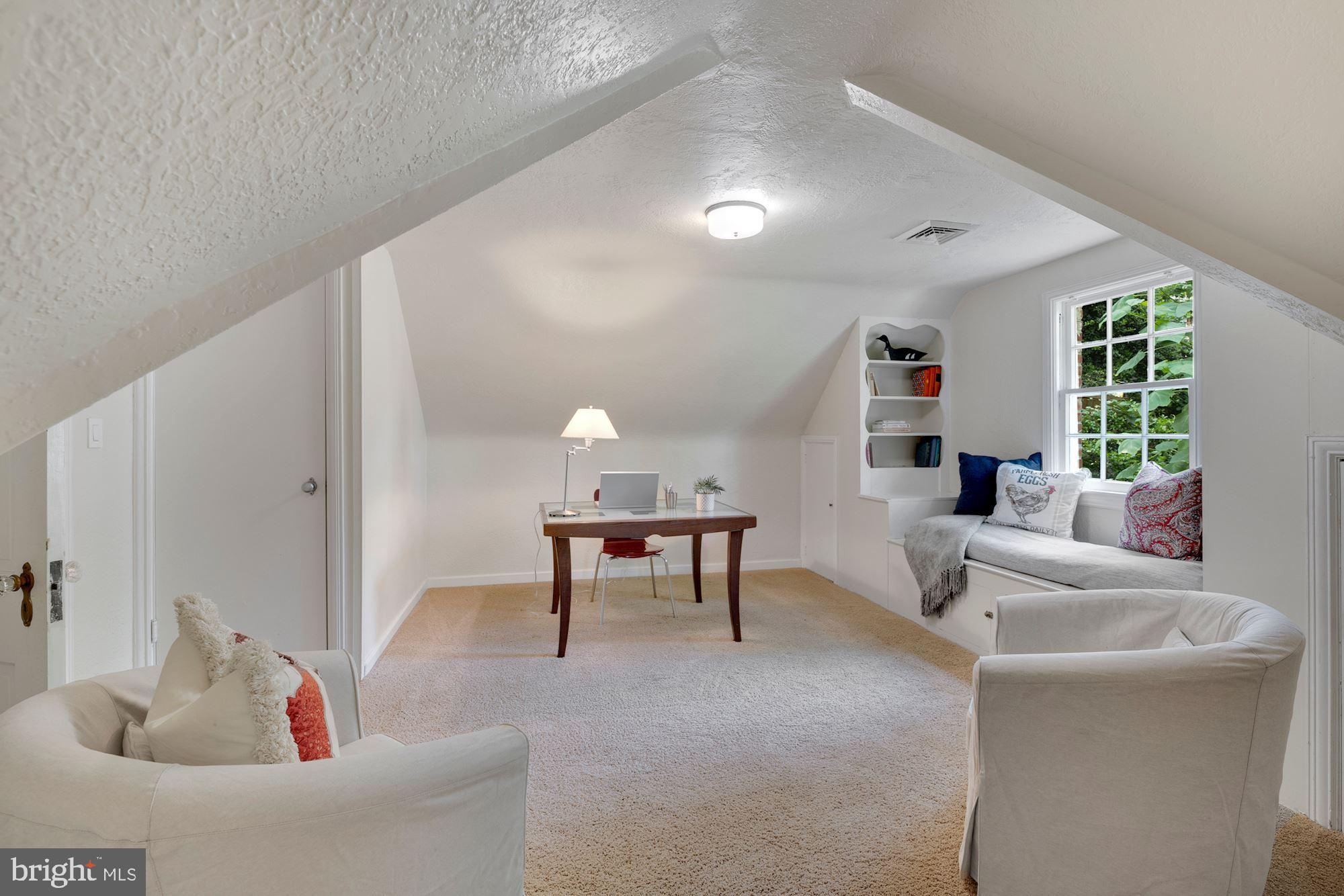 4480 Dexter Street Northwest Washington, DC 20007 - Photo 25 of 33 Bedroom 4 with Built-ins and Storage