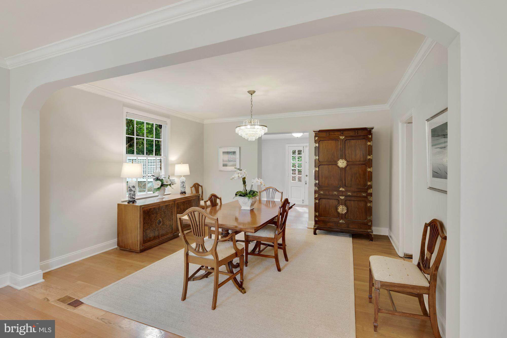4480 Dexter Street Northwest Washington, DC 20007 - Photo 7 of 33 Bright Formal Dining