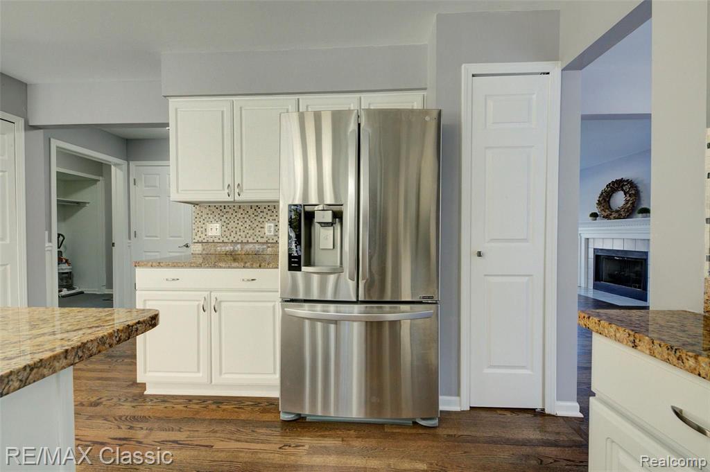 1014 Pointe Pl Boulevard Rochester, MI 48307 - Photo 32 of 80