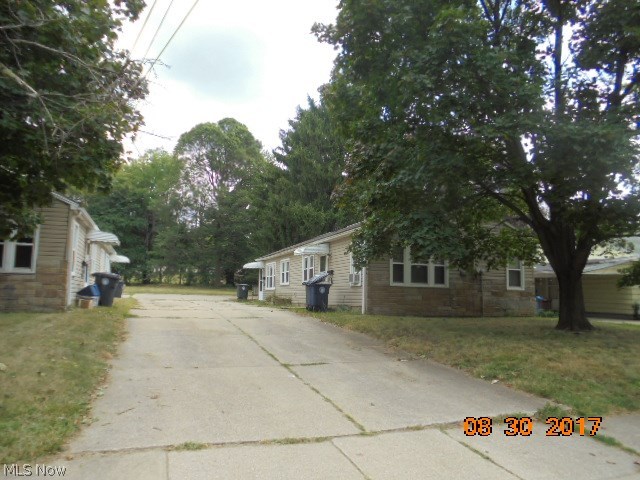 1589-1595 Breiding Road Akron, OH 44310 - Photo 2 of 2