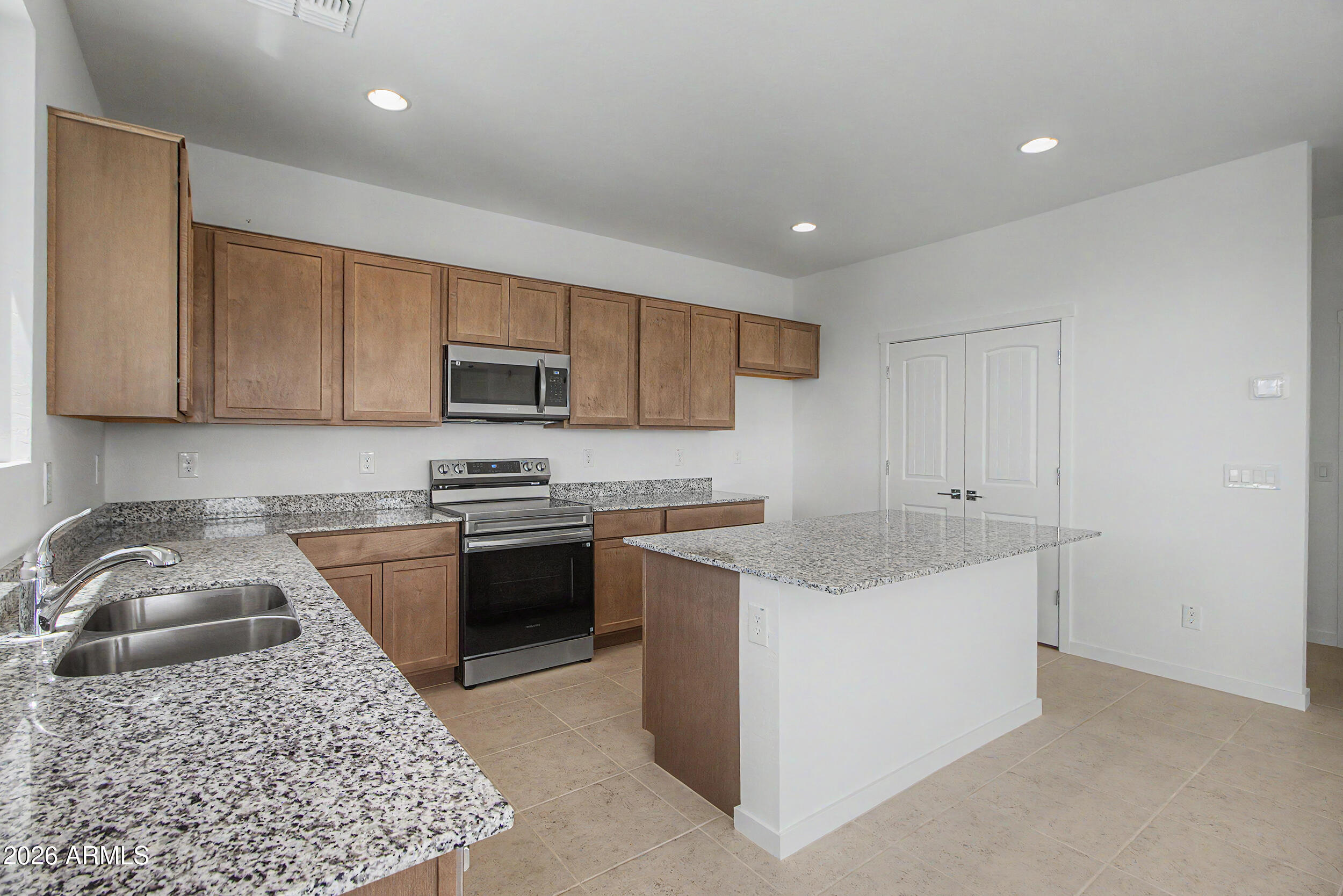 652 South Del Rancho Mesa, AZ 85208 - Photo 19 of 48