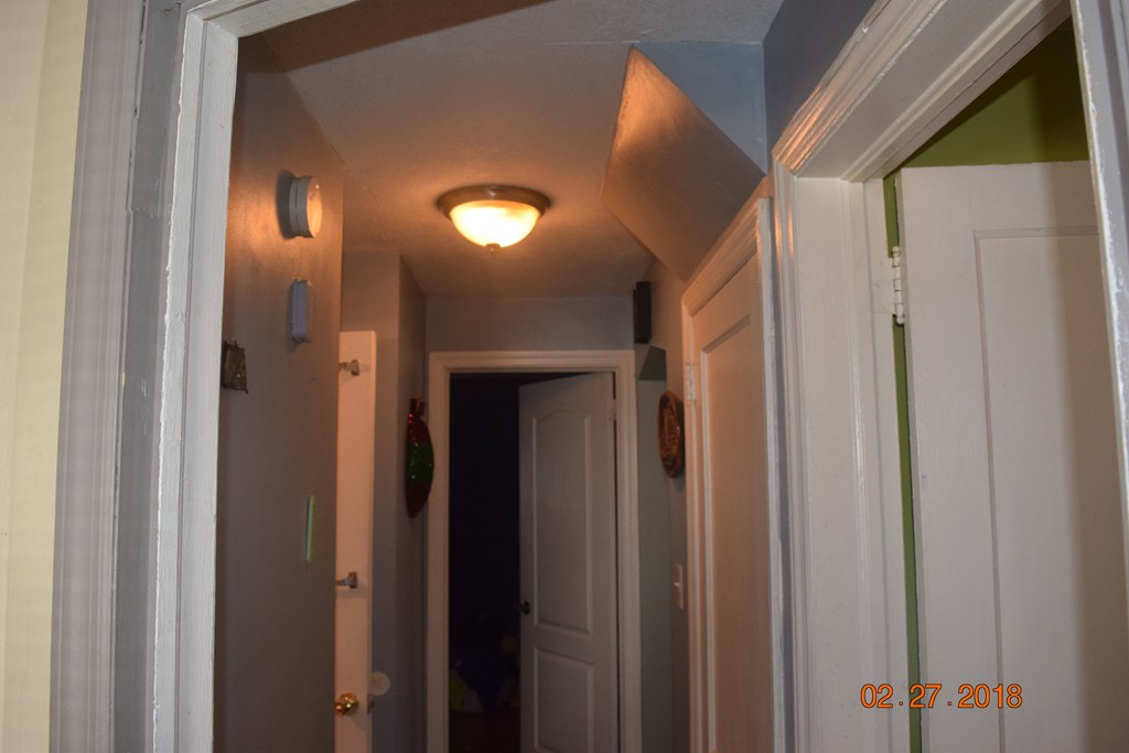 151 Rosewell Street Springfield, MA 01109 - Photo 6 of 20 Gallery Image 6