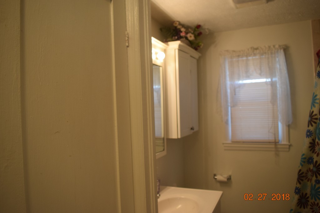 151 Rosewell Street Springfield, MA 01109 - Photo 8 of 20 Gallery Image 8