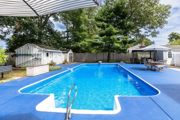 $800,000 | 55 Turner Road, Rockland, MA 02370