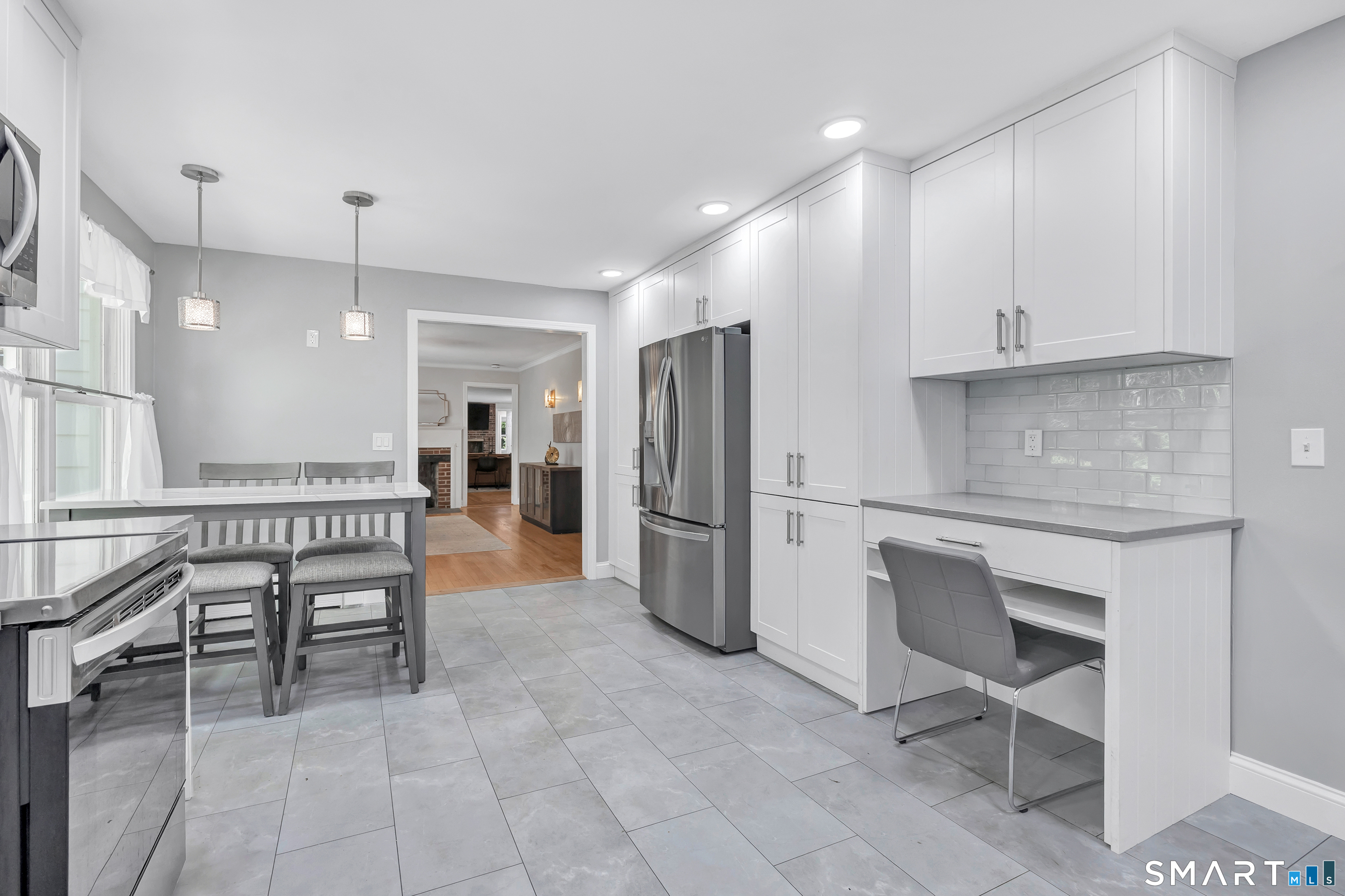 119 Staples Road Easton, CT 06612 - Photo 8 of 37