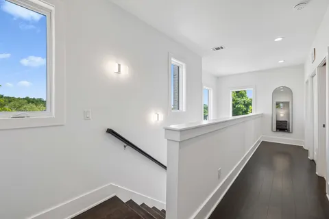 $765,000 | 2003 Beech Avenue, Nashville, TN 37204