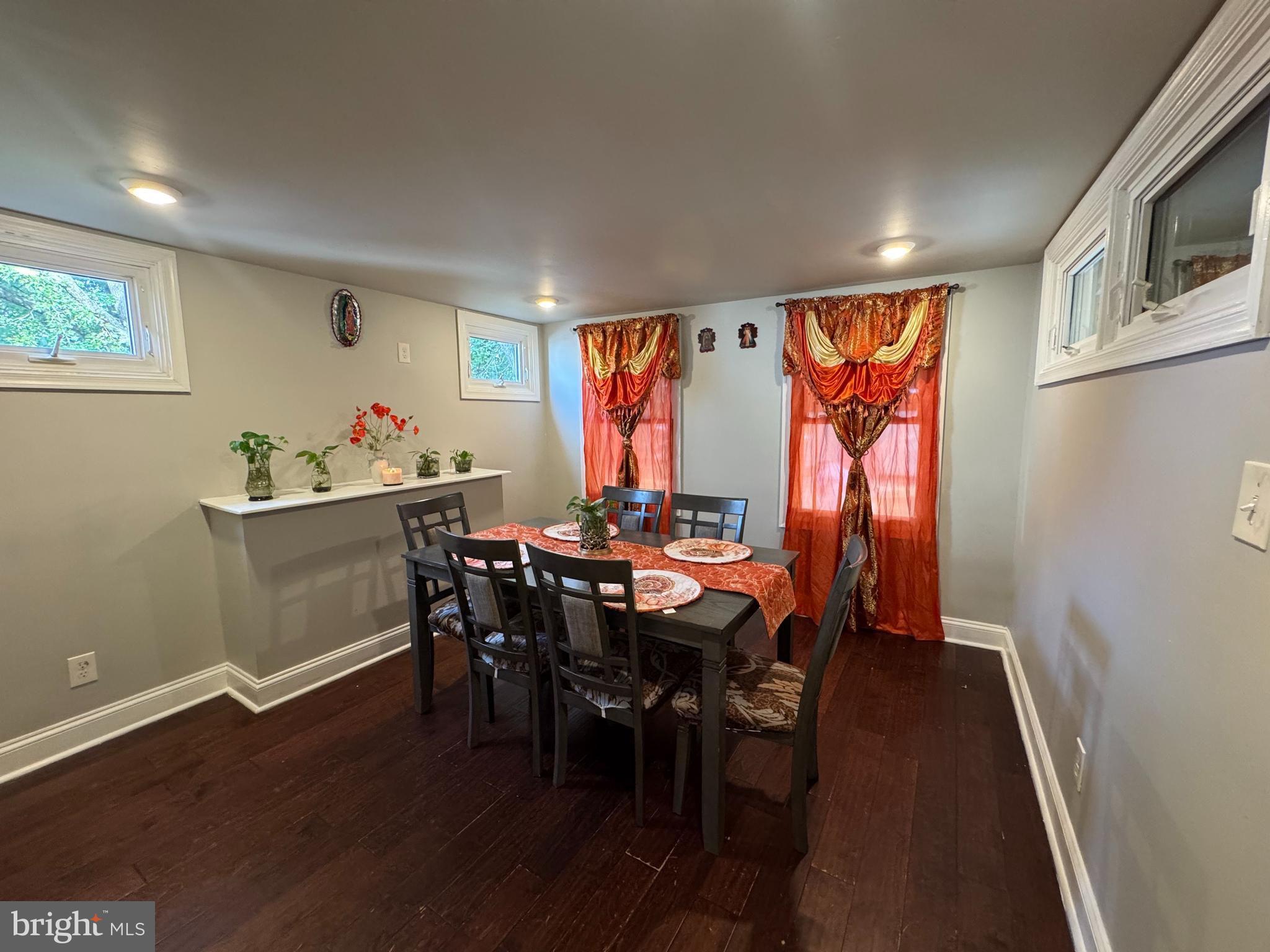 1722 Hall Avenue Halethorpe, MD 21227 - Photo 4 of 25