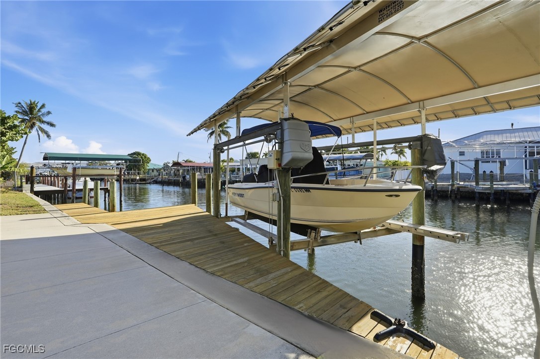 2821 Bruce Street Matlacha, FL 33993 - Photo 25 of 47