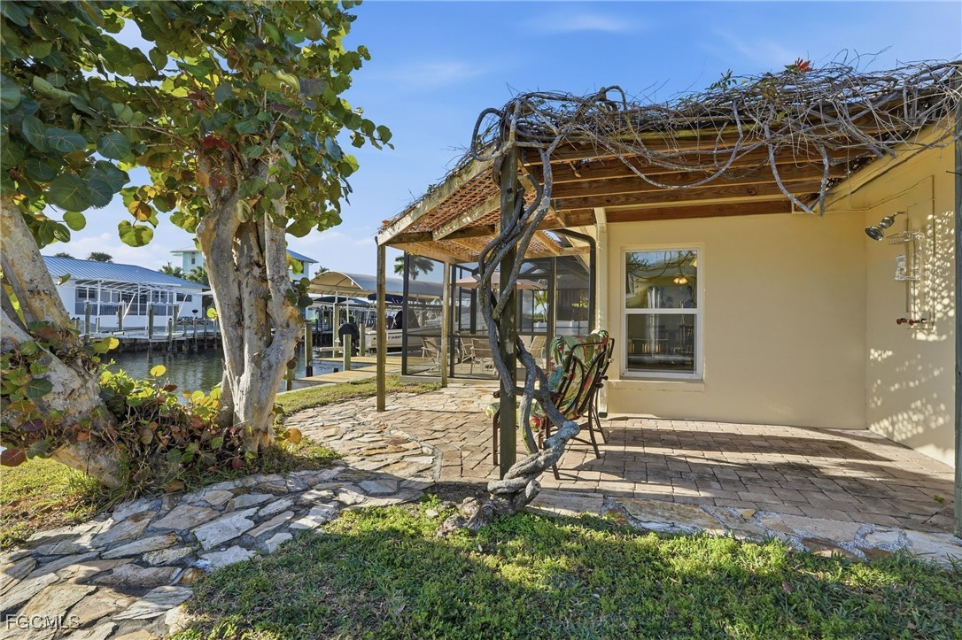 2821 Bruce Street Matlacha, FL 33993 - Photo 28 of 47